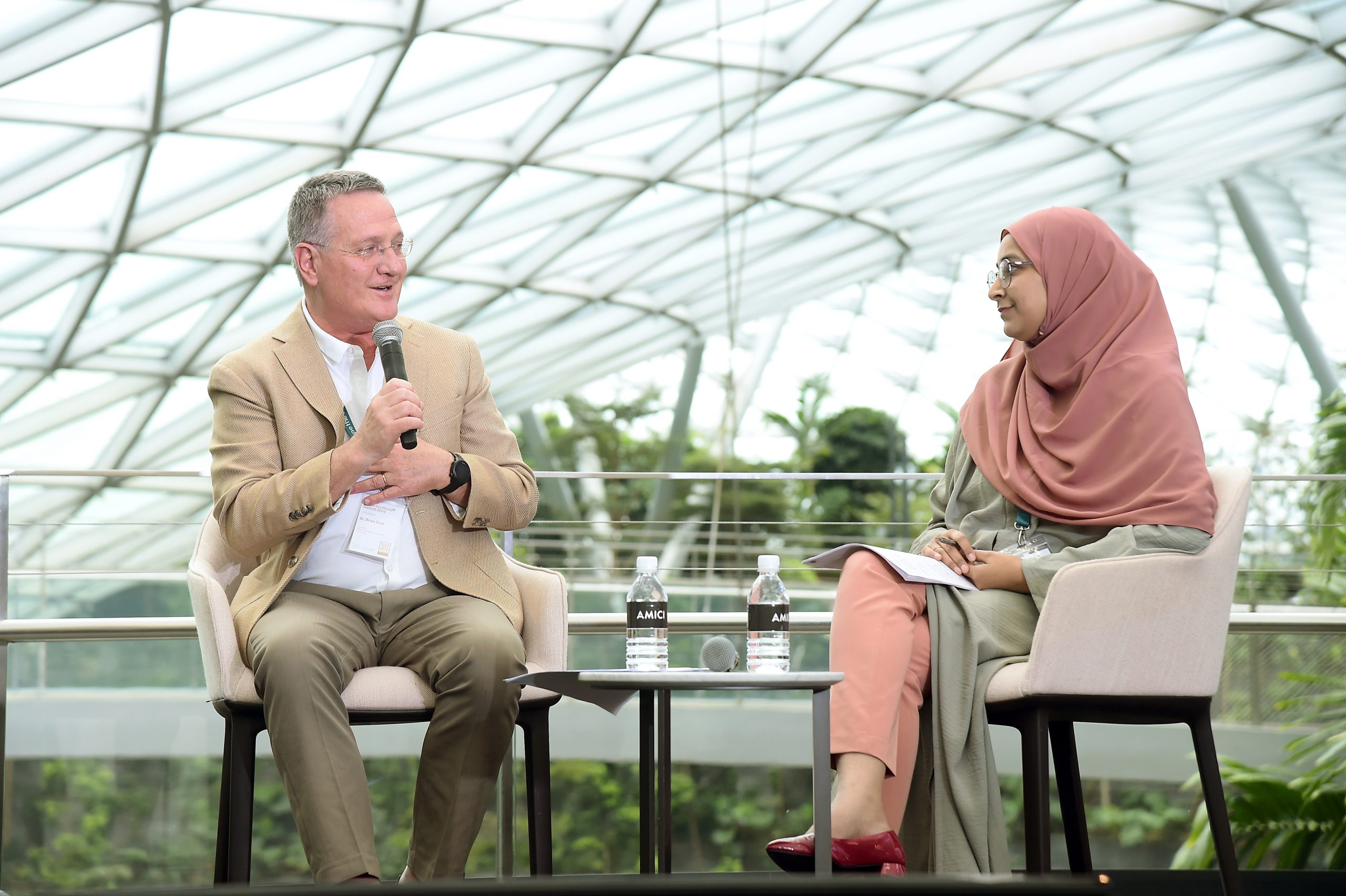 Dr. Brian Grim and Dr. Farha Iman during a panel discussion on Circles of Dialogue for Shared Security.